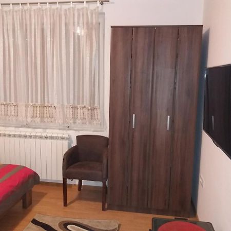 Apartman Donji Kraj Apartment Cetinje Exterior foto