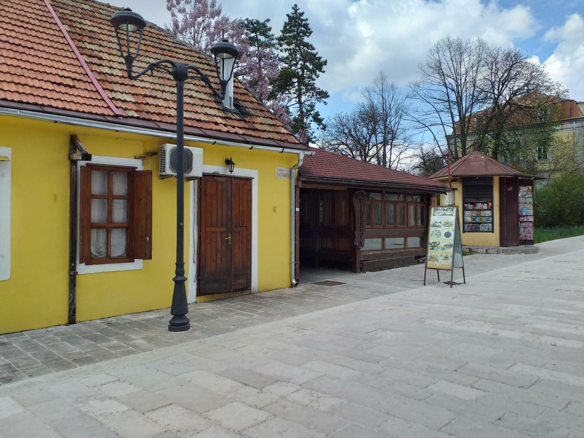 Apartman Donji Kraj Apartment Cetinje Exterior foto
