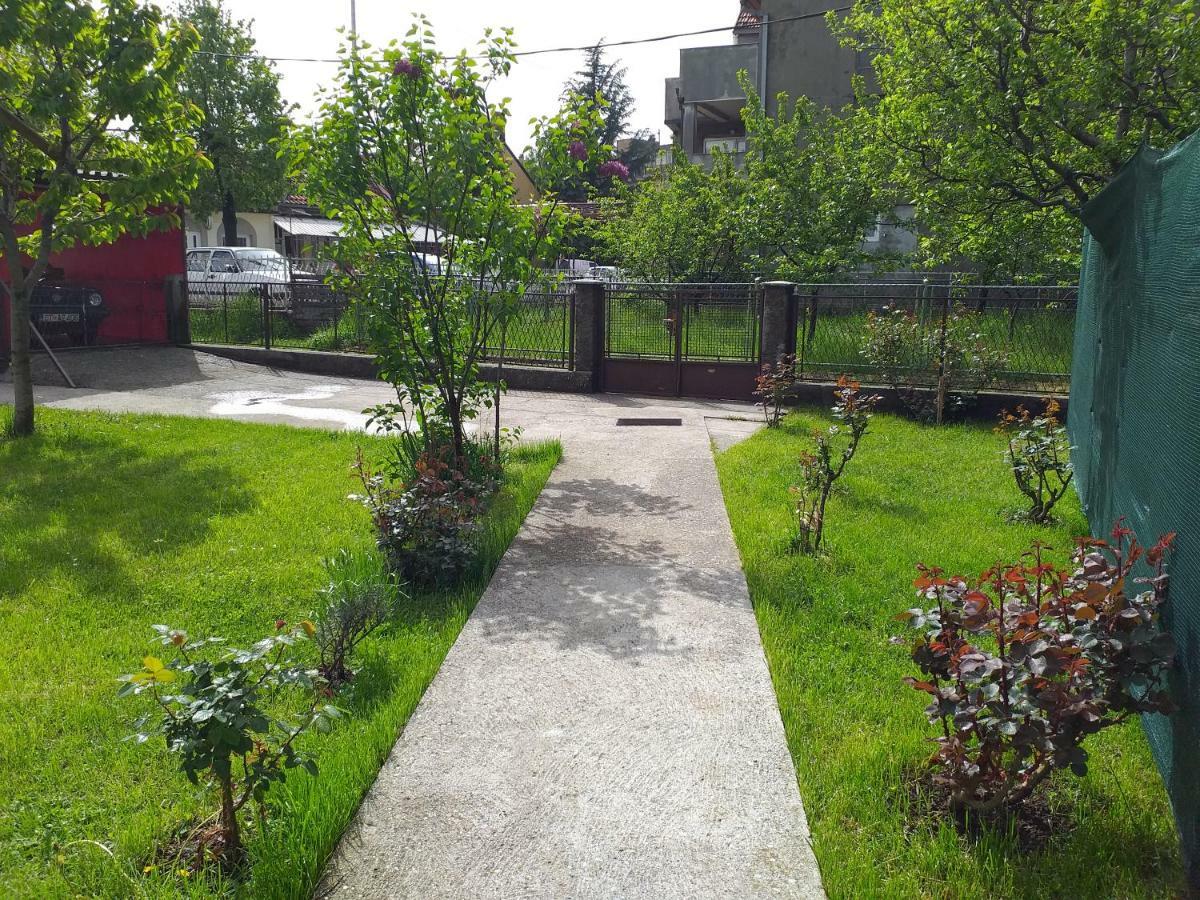 Apartman Donji Kraj Apartment Cetinje Exterior foto